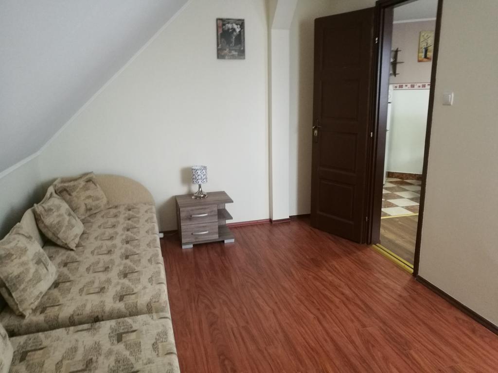 Livia Apartman บุค ภายนอก รูปภาพ